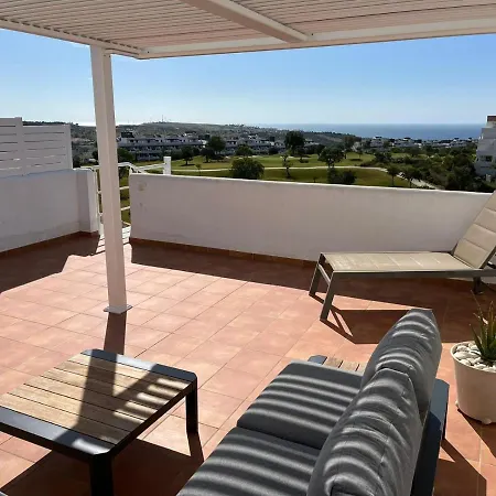 2266-amazing Newly Furnished Apt,on Golf, Sea View エステポナ