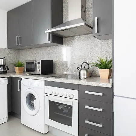 2266-amazing Newly Furnished Apt,on Golf, Sea View إِستيبونا