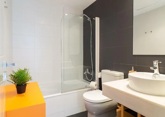 2266-amazing Newly Furnished Apt,on Golf, Sea View Apartment Estepona